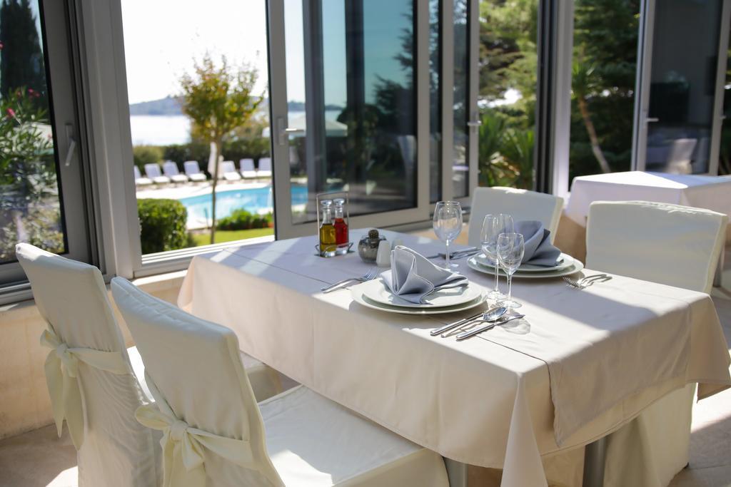 Hotel Villa Radin Vodice Exterior photo