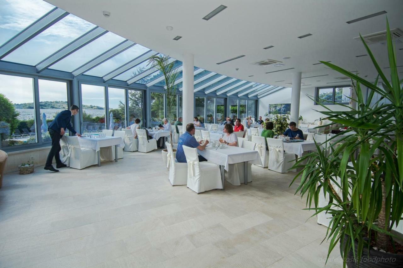 Hotel Villa Radin Vodice Exterior photo